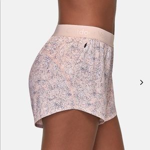 Outdoor voices Relay Shorts// size small